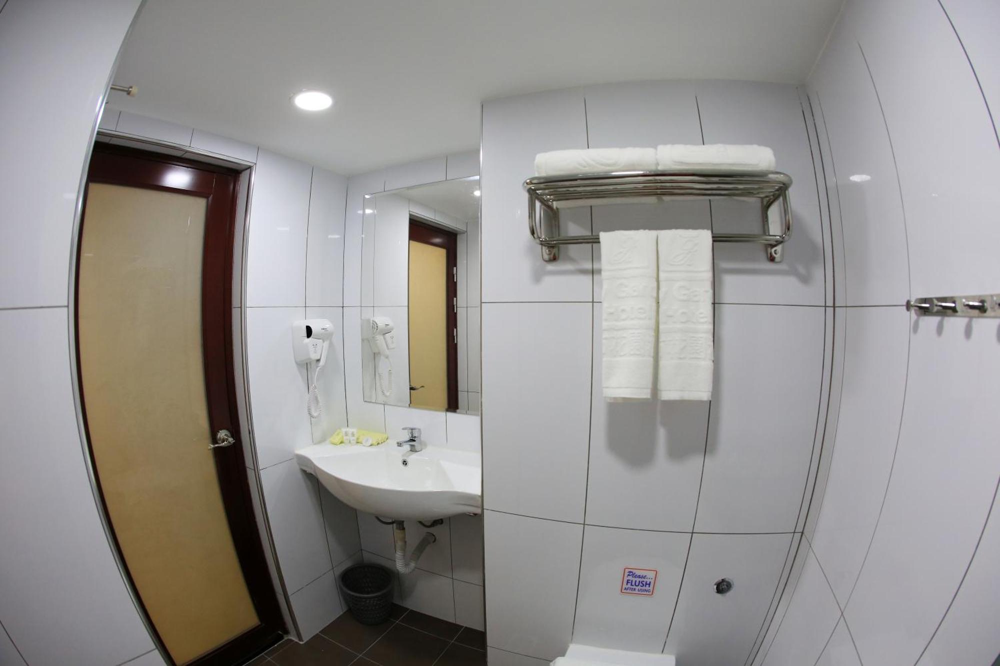 City Garden Hotel Тавау Номер фото